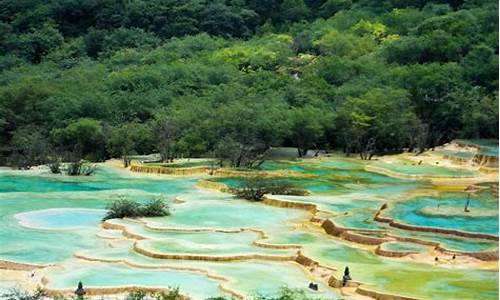 四川省旅游景点介绍_四川省旅游景点介绍大